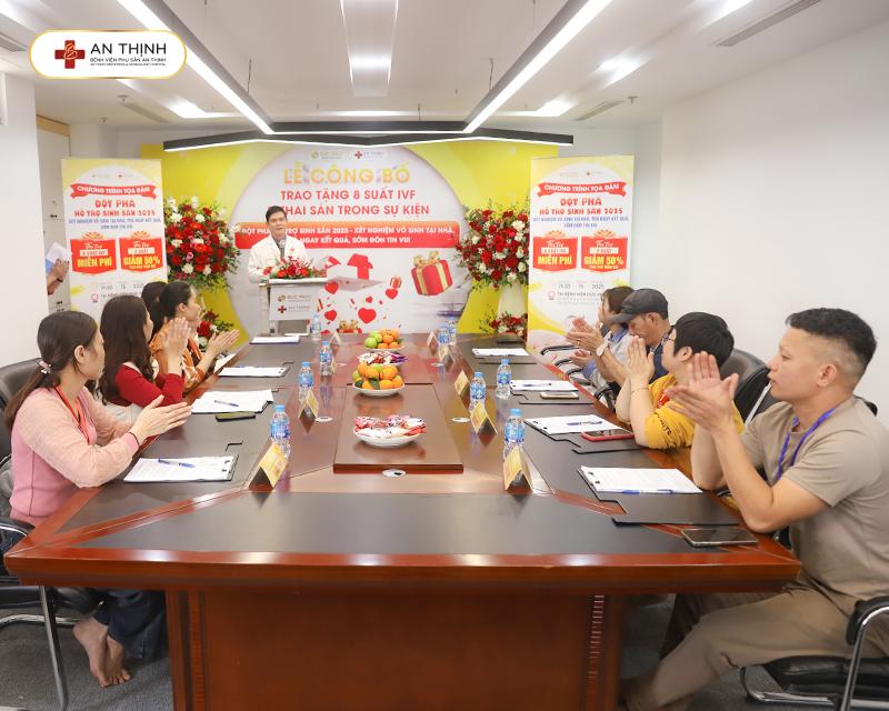 Lễ ký kết diễn ra long trọng và ấm cúng