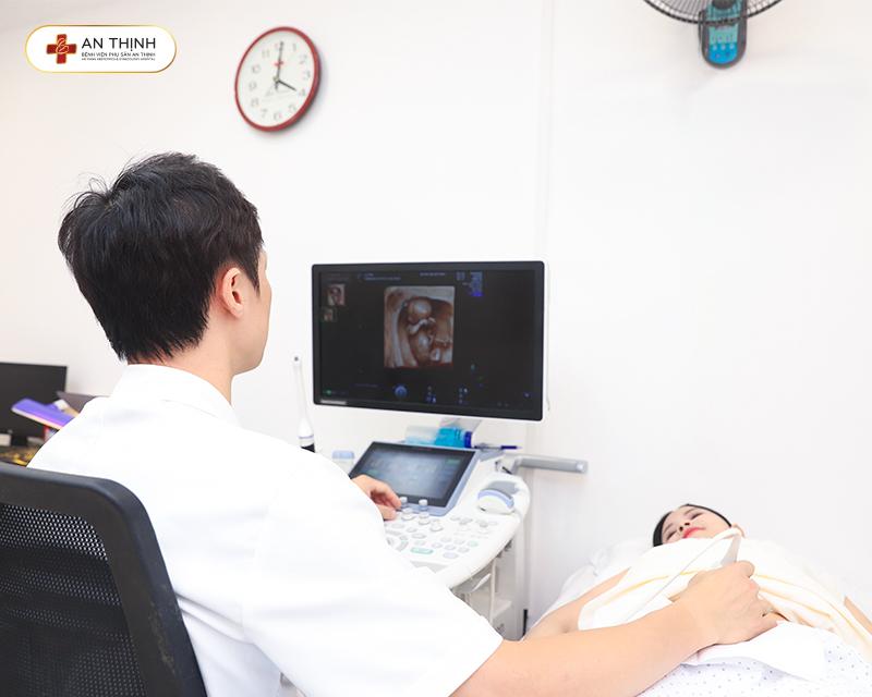 Tuân thủ lịch khám thai định kỳ giúp bạn có một thai kỳ khỏe mạnh