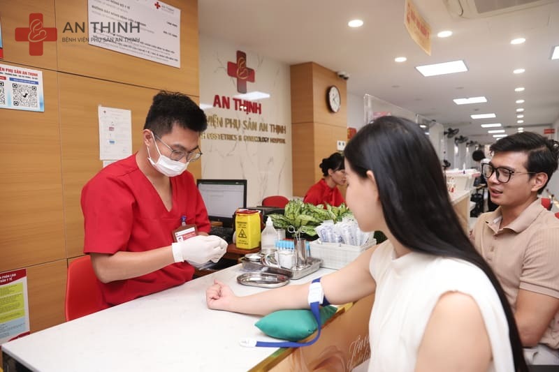 Khám sức khỏe sinh sản giúp đánh giá khả năng sinh sản và phát hiện sớm các bệnh lý ở nam và nữ