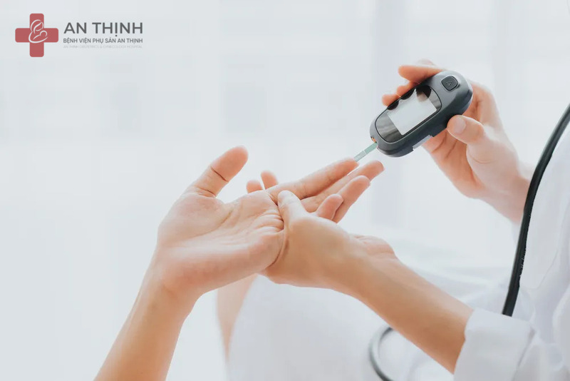 Khám tiền hôn nhân giúp tầm soát bệnh mãn tính và đảm bảo sức khỏe sinh sản an toàn trước khi mang thai