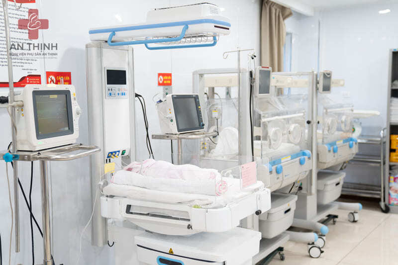Liệu trình chăm sóc rõ ràng cùng thiết bị hiện đại giúp mẹ phục hồi hiệu quả và an toàn
