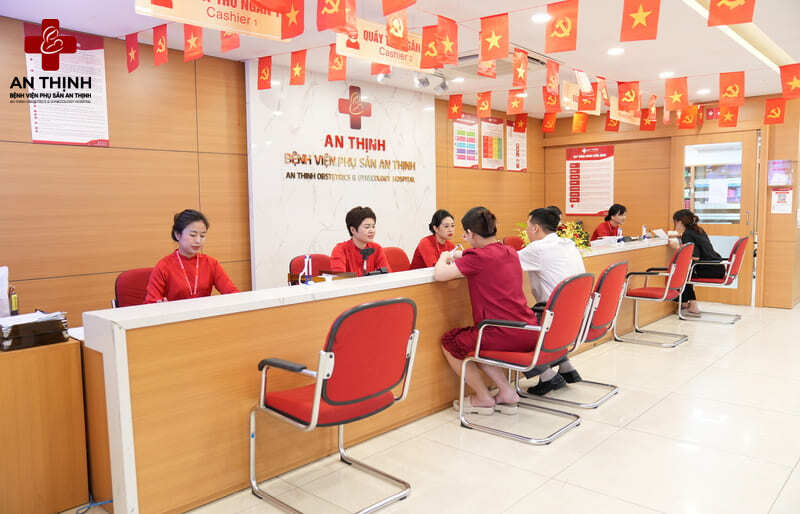 Đội ngũ nhân viên y tế tại An Thịnh